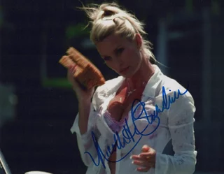 Nicollette Sheridan autograph