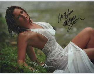 McKenzie Alyse autograph
