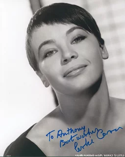 Leslie Caron autograph