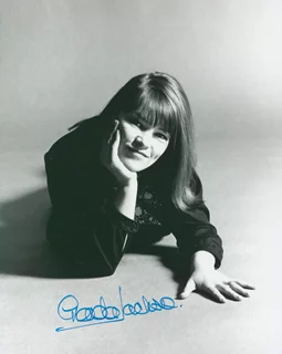 Glenda Jackson autograph