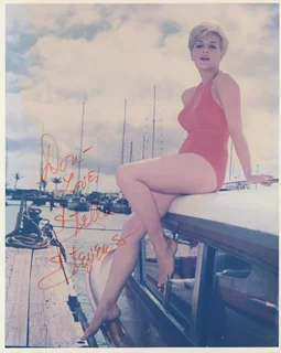 Stella Stevens autograph