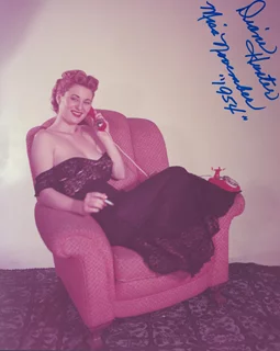 Diane Hunter autograph