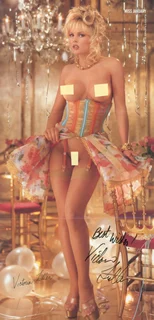 Victoria Fuller autograph