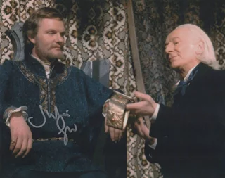 Julian Glover autograph