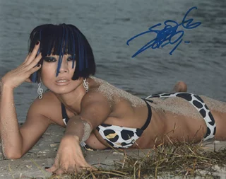 Bai Ling autograph