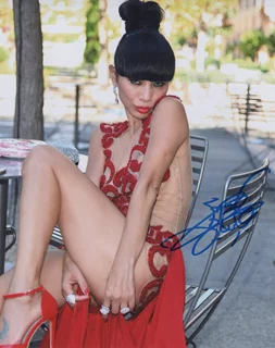 Bai Ling autograph