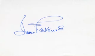 Joan Fontaine autograph