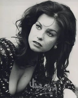 Lana Wood autograph