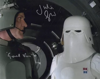 Julian Glover autograph