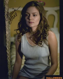 Hanna Hall autograph