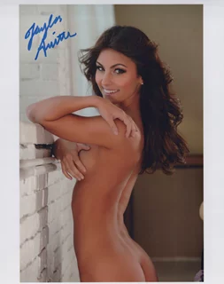 Taylor Smith autograph