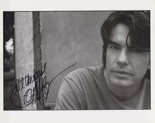 Peter Gallagher autograph