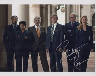 Elisabeth Rohm autograph