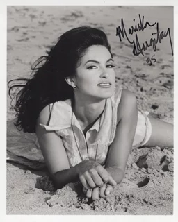 Mariska Hargitay autograph