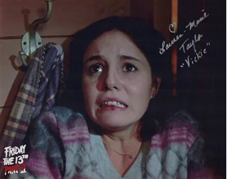 Lauren-Marie Taylor autograph