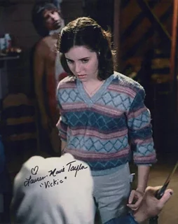 Lauren-Marie Taylor autograph