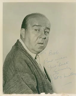 J. Pat O'Malley autograph