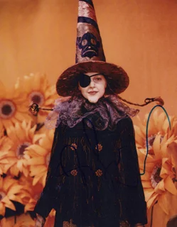 Laura Prepon autograph