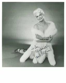 Janet Pilgrim autograph
