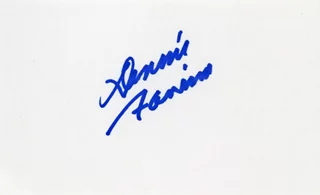 Dennis Farina autograph