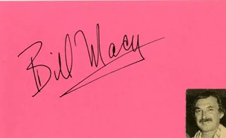 Bill Macy autograph