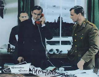 Moray Watson autograph