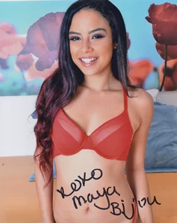Maya Bijou autograph