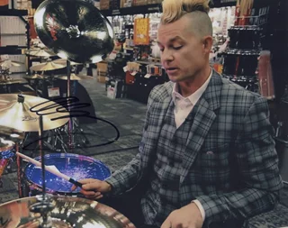 Adrian Young autograph