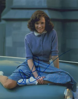 Lea Thompson autograph