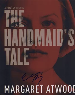 Elisabeth Moss autograph