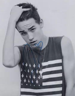 Jacob Sartorious autograph