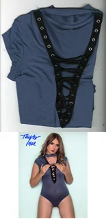 Taylor Mae autograph