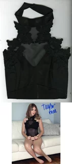 Taylor Mae autograph