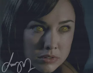 Lindsey McKeon autograph