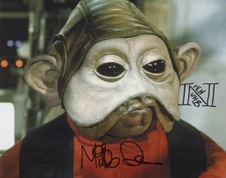 Mike Quinn autograph