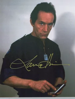 Lance Henriksen autograph
