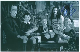 Pat Priest autograph