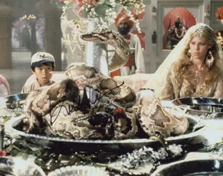 Ke Huy Quan autograph