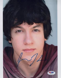 Jared  Kusnitz autograph