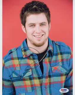 Lee DeWyze autograph