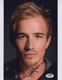 Jesse Johnson autograph