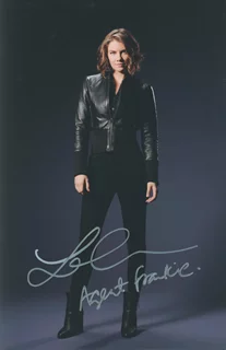 Lauren Cohan autograph