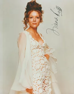 Diana Rigg autograph