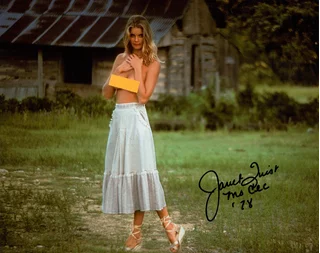 Janet Quist autograph