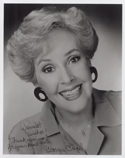 Georgia Engel autograph
