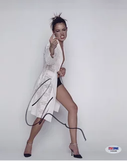 Cat Deeley autograph