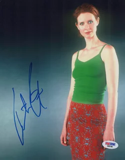 Cynthia Nixon autograph