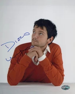 Diego Luna autograph
