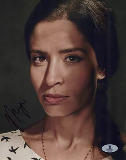 Mercedes Mason autograph