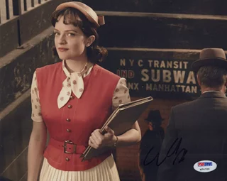 Elisabeth Moss autograph